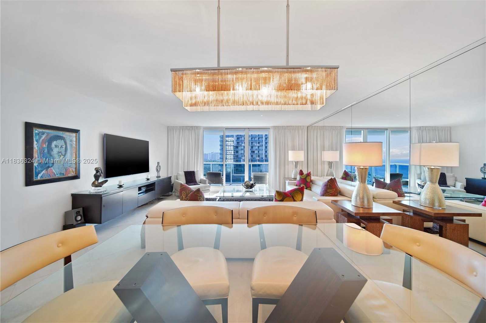 Small Image of 2301 COLLINS AVE #909, Miami Beach Number 9