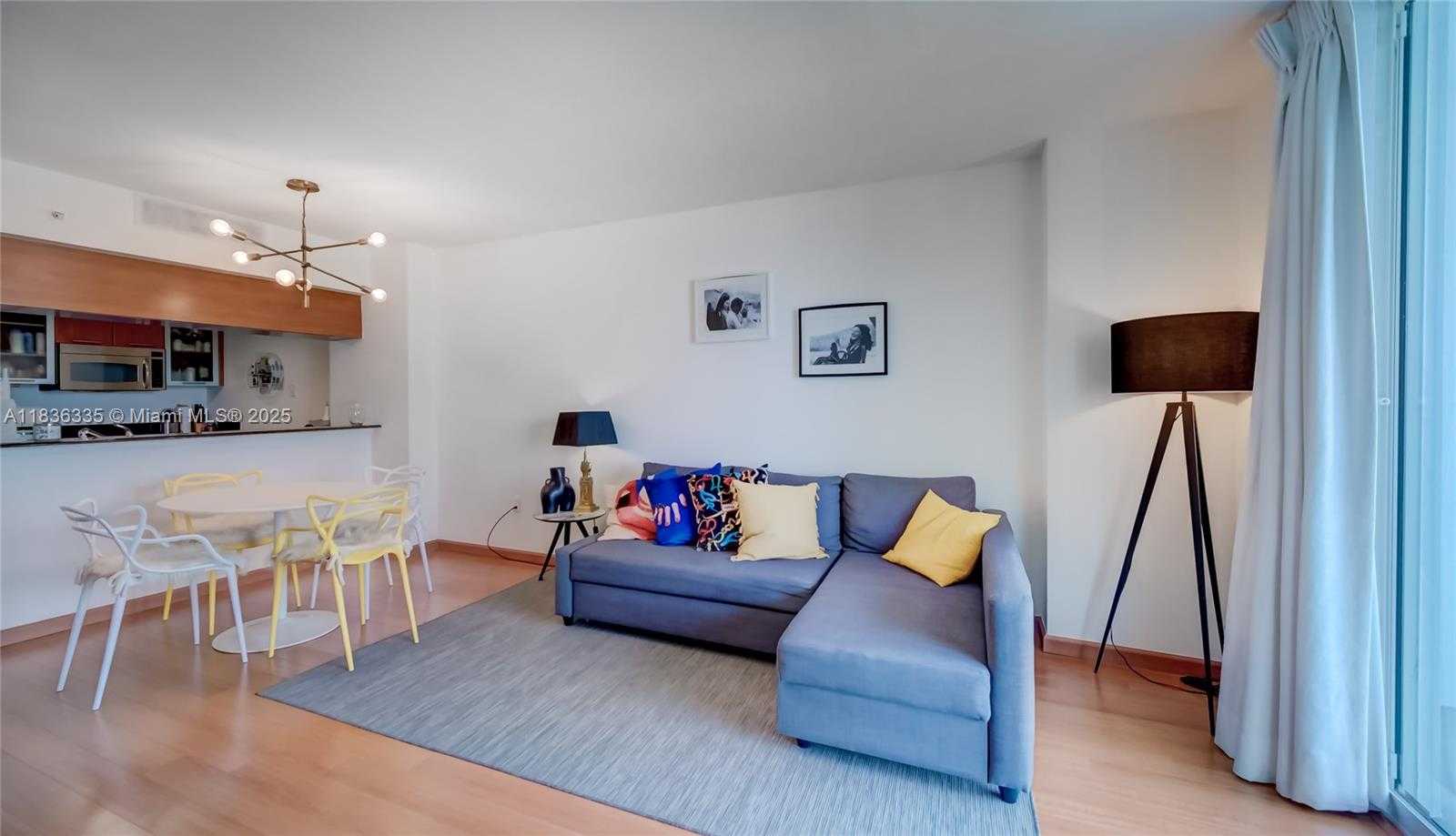 Small Image of 1800 NORTH BAYSHORE DR #2108, Miami Number 19