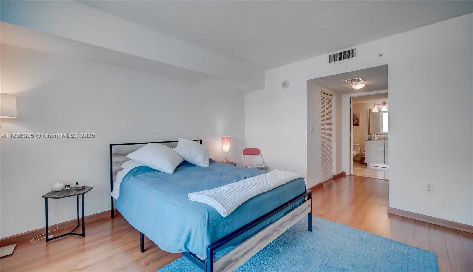 Small Image of 1800 NORTH BAYSHORE DR #2108, Miami Number 20