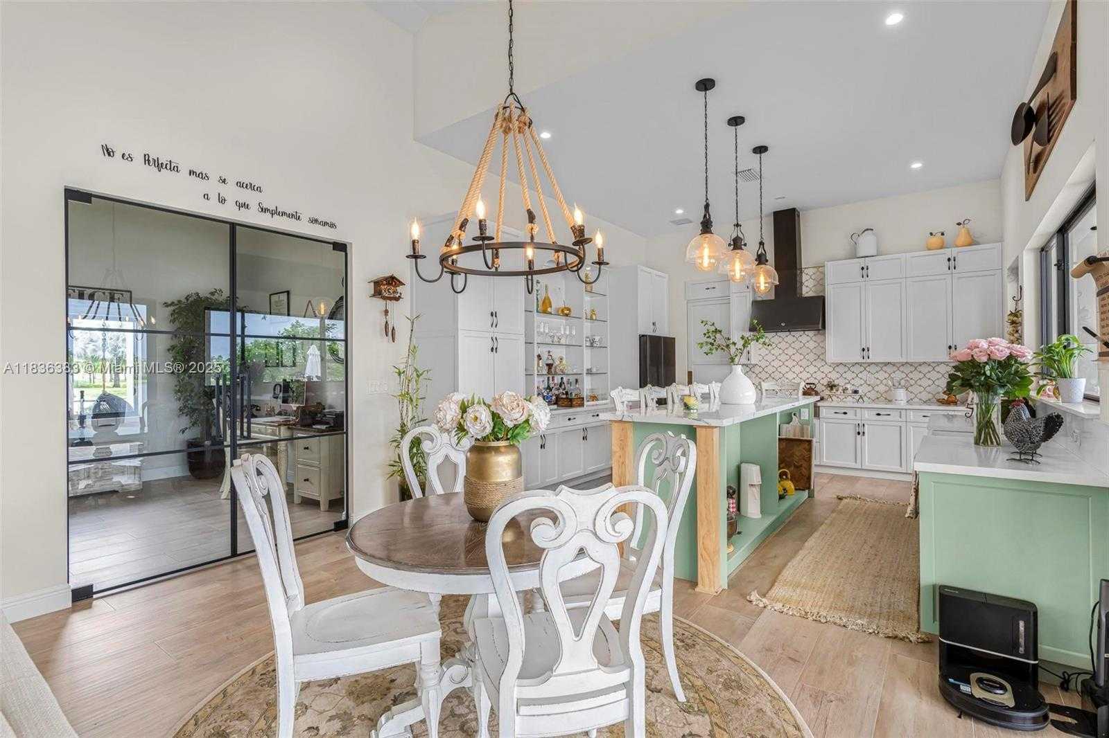Small Image of 9291 SOUTH WEST 88TH ST, Miami Number 12