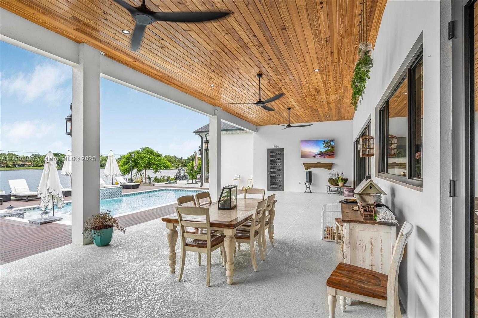 Small Image of 9291 SOUTH WEST 88TH ST, Miami Number 41