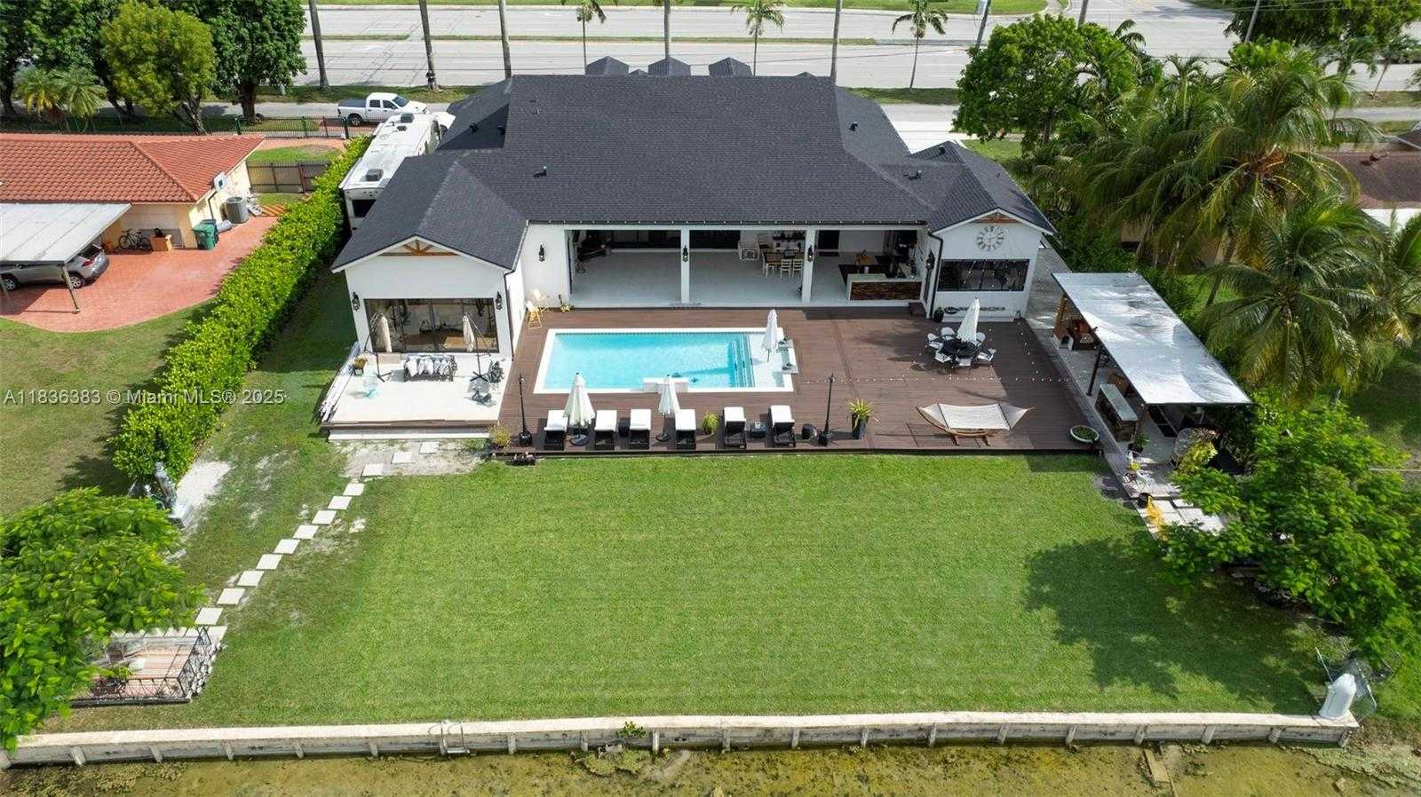 Small Image of 9291 SOUTH WEST 88TH ST, Miami Number 59