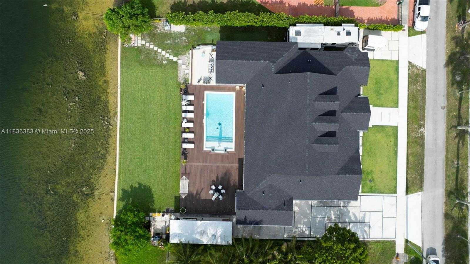 Small Image of 9291 SOUTH WEST 88TH ST, Miami Number 61