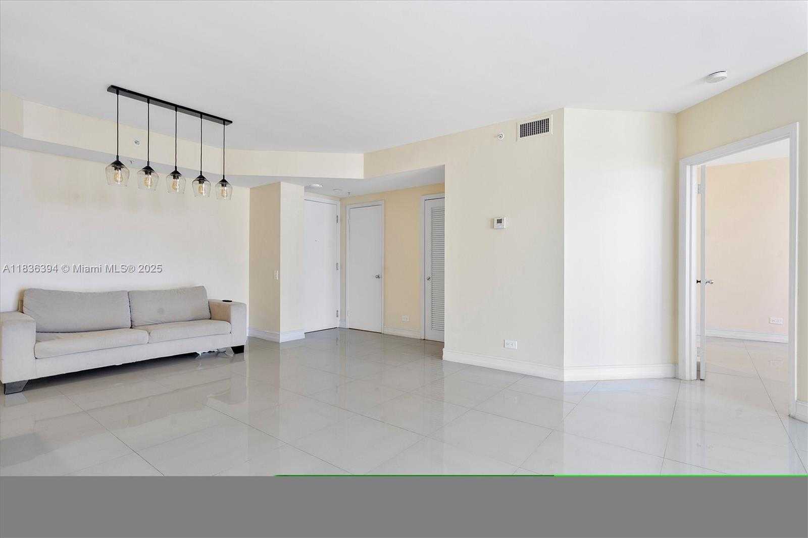 Small Image of 701 BRICKELL KEY BLVD #1802, Miami Number 16