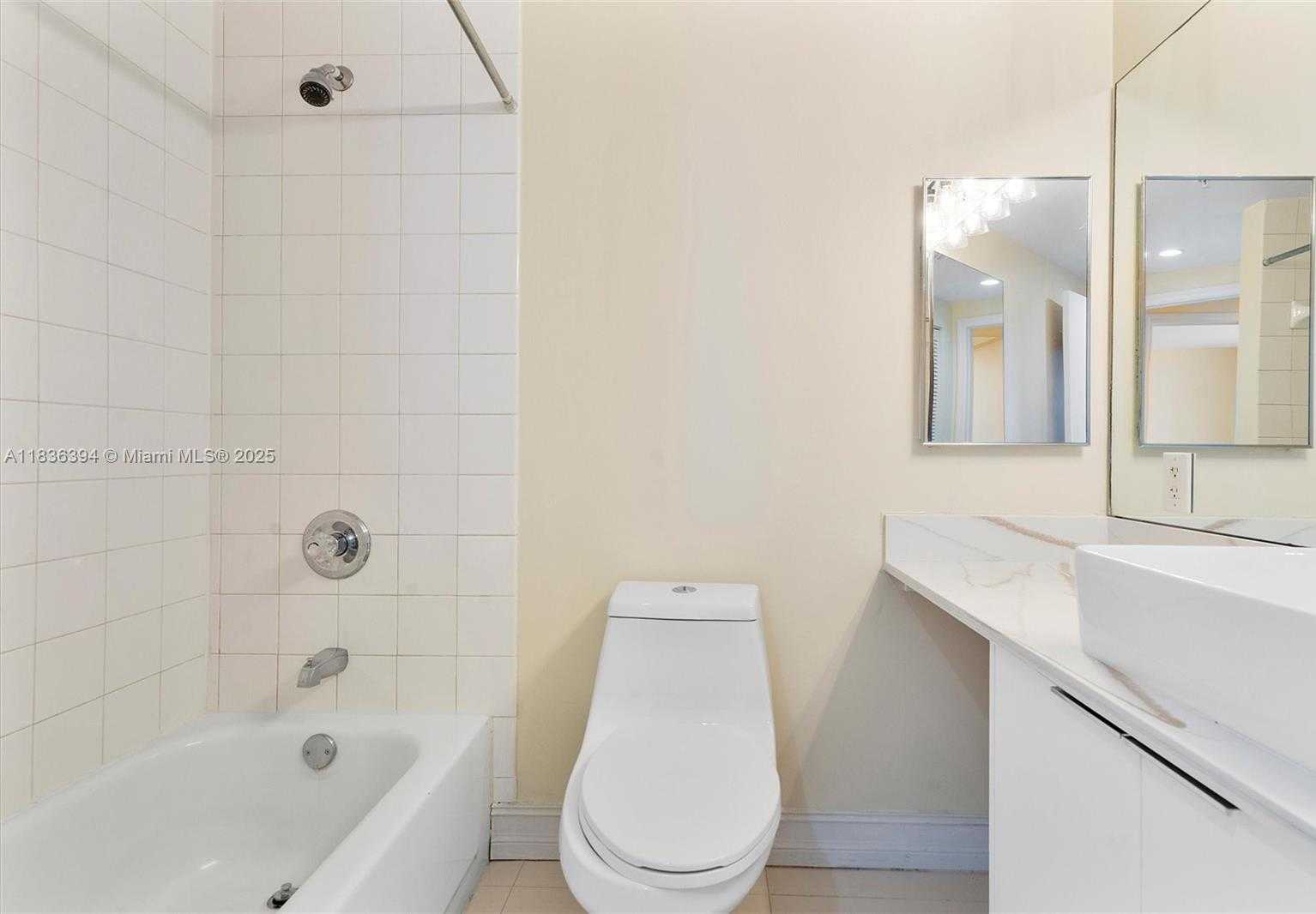 Small Image of 701 BRICKELL KEY BLVD #1802, Miami Number 41