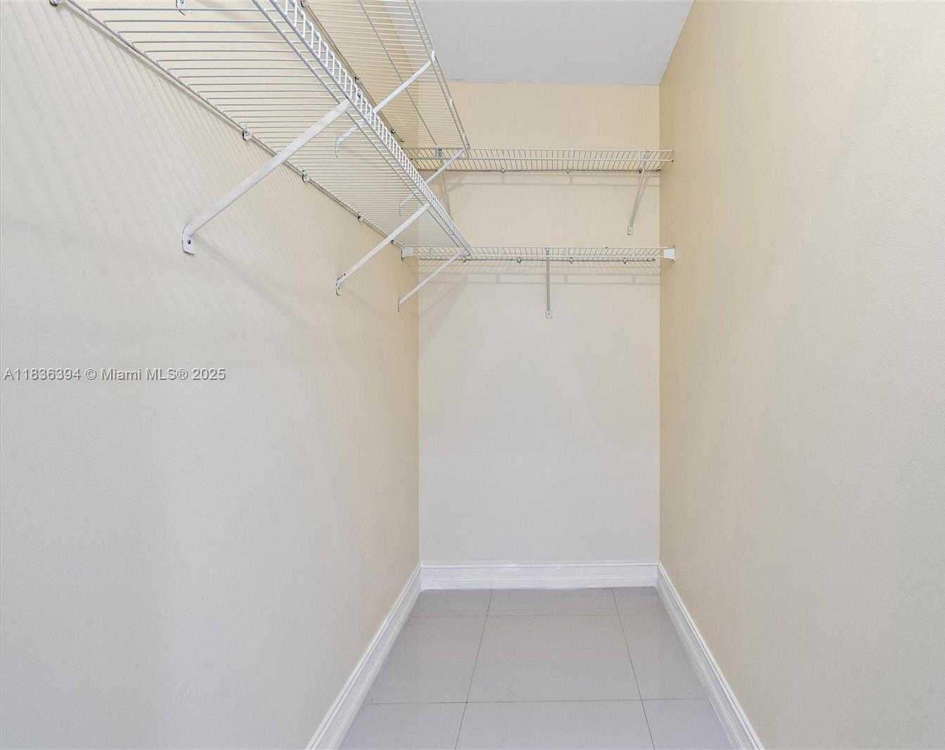 Small Image of 701 BRICKELL KEY BLVD #1802, Miami Number 42
