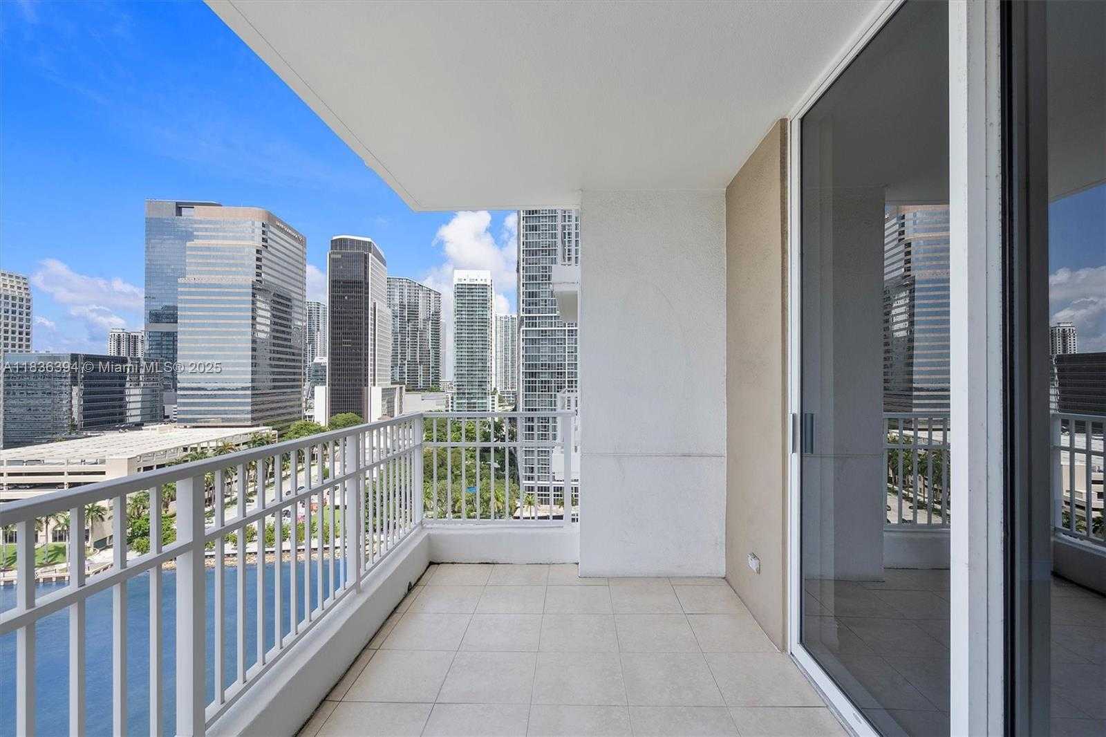 Small Image of 701 BRICKELL KEY BLVD #1802, Miami Number 45