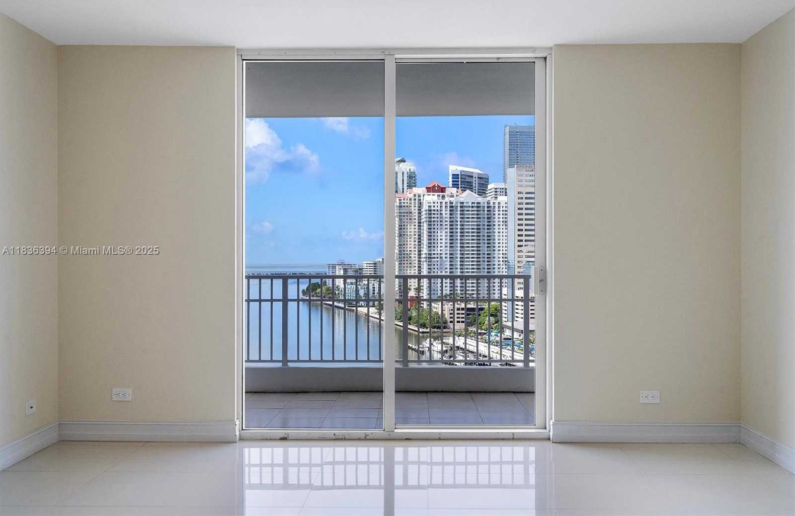 Small Image of 701 BRICKELL KEY BLVD #1802, Miami Number 9