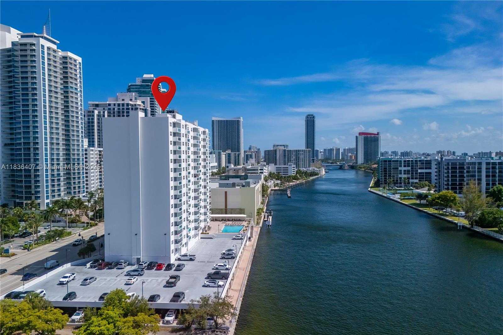 Small Image of 3000 SOUTH OCEAN DR #1414, Hollywood Number 23