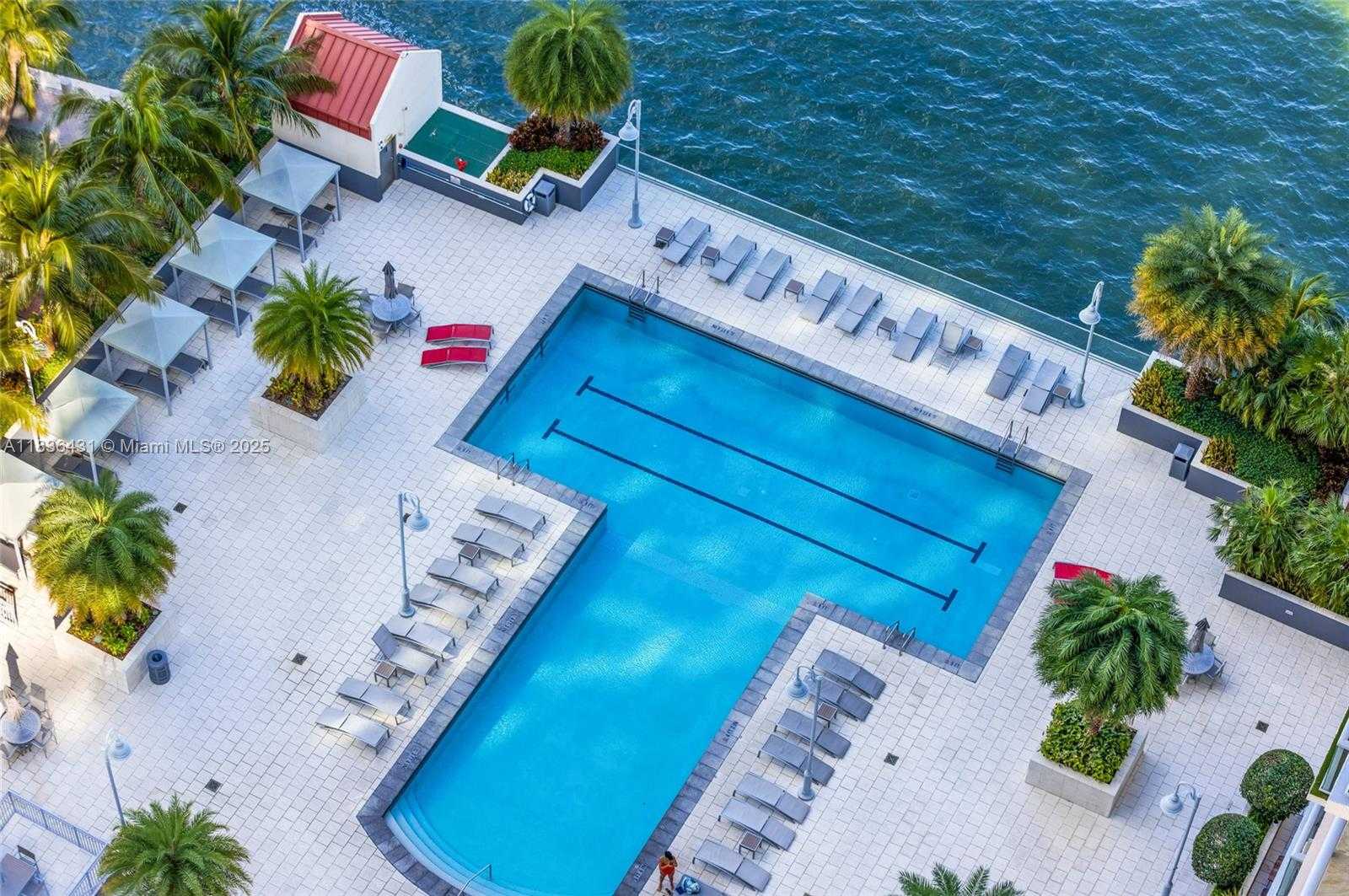 Small Image of 1155 BRICKELL BAY DR #3002, Miami Number 20