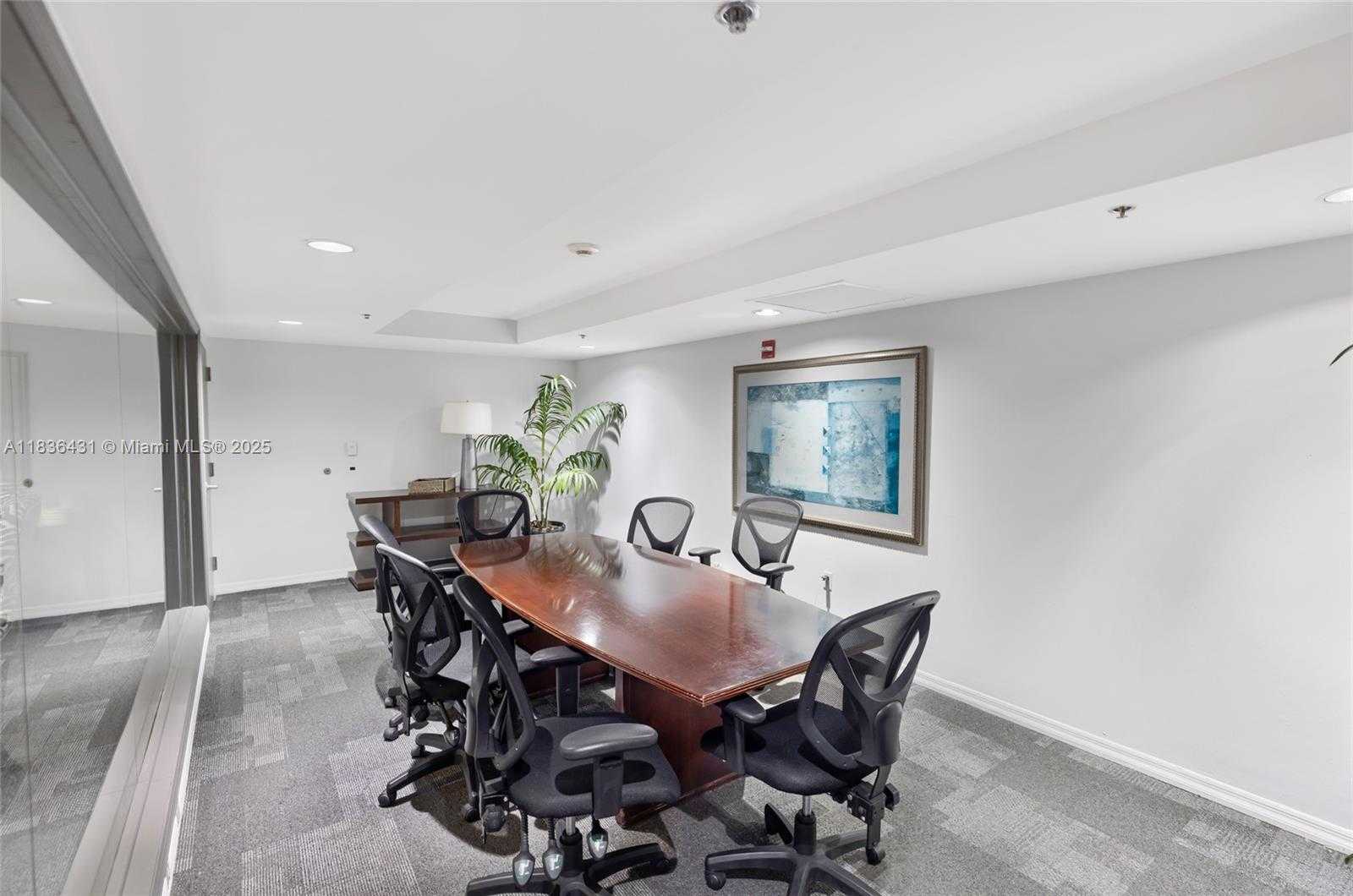 Small Image of 1155 BRICKELL BAY DR #3002, Miami Number 28