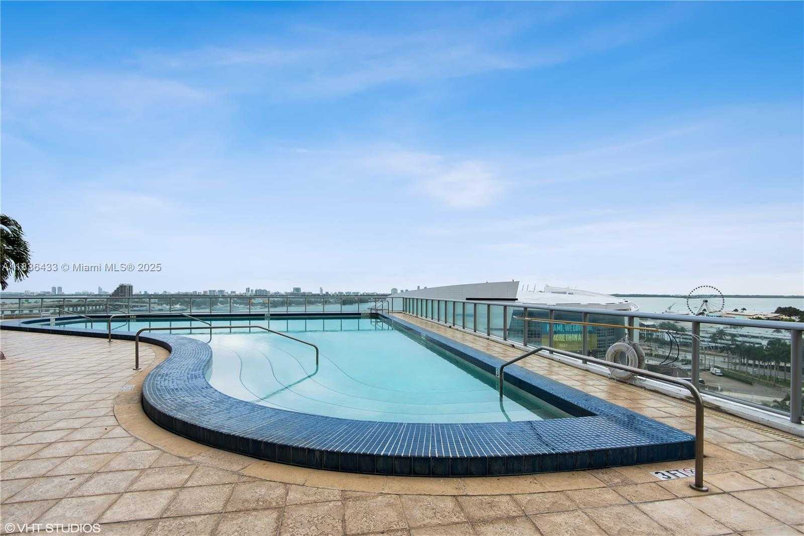 Small Image of 888 BISCAYNE BLVD #4208, Miami Number 21
