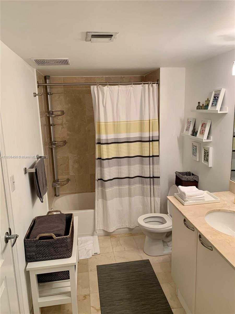 Small Image of 2101 BRICKELL AVE #2911, Miami Number 14