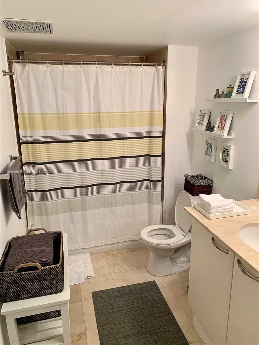 Small Image of 2101 BRICKELL AVE #2911, Miami Number 15