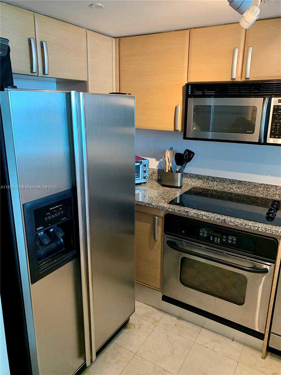Small Image of 2101 BRICKELL AVE #2911, Miami Number 17
