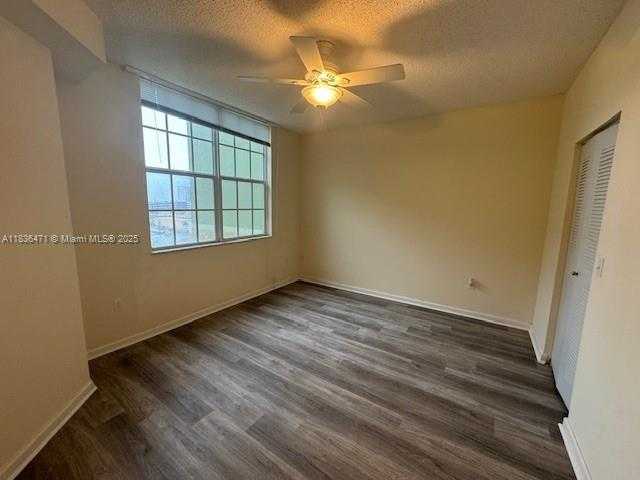 Small Image of 1919 VAN BUREN ST #802A, Hollywood Number 17