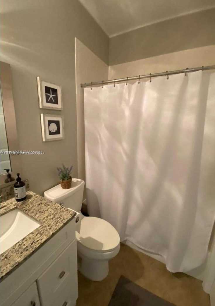 Small Image of 51 NORTH LAKESHORE DR #51, Hypoluxo Number 15