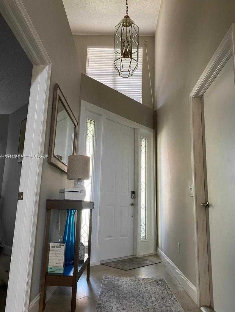 Small Image of 51 NORTH LAKESHORE DR #51, Hypoluxo Number 26