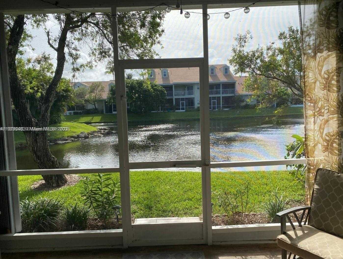 Small Image of 51 NORTH LAKESHORE DR #51, Hypoluxo Number 7