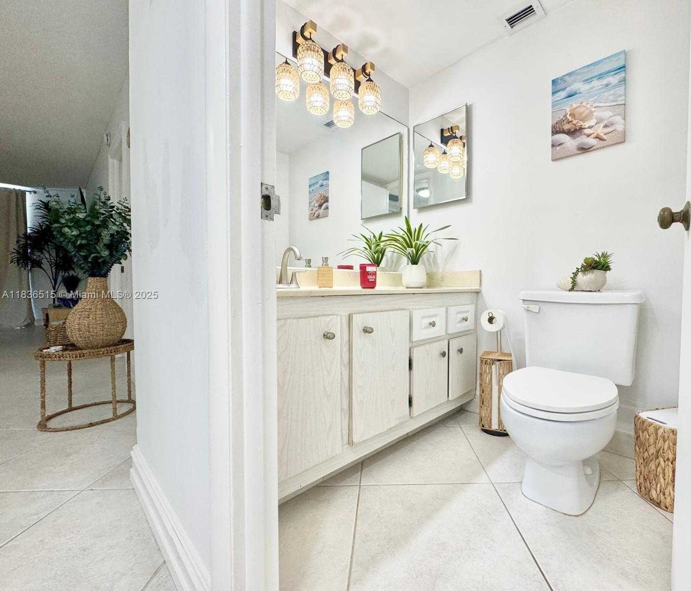 Small Image of 3800 SOUTH OCEAN DR #1709, Hollywood Number 33