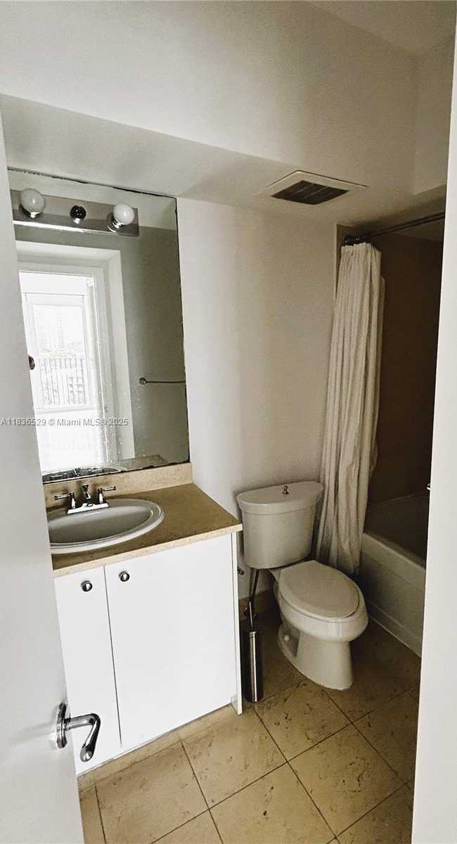 Small Image of 19900 EAST COUNTRY CLUB DR #1005, Aventura Number 9