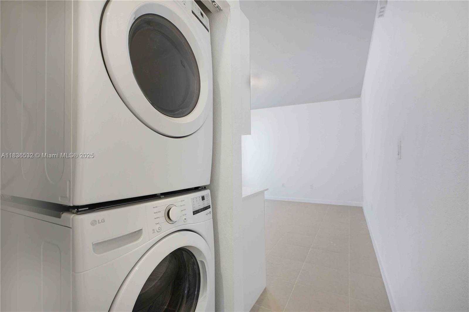 Small Image of 13621 185TH LN #A, Miami Number 7