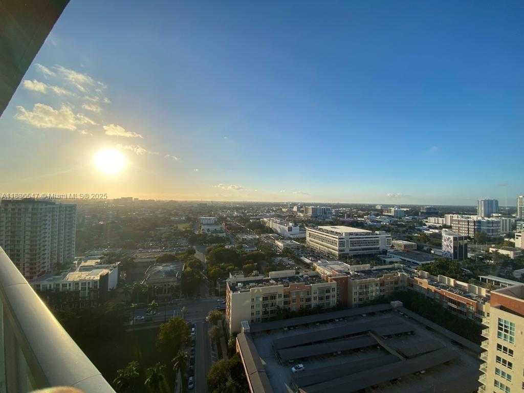 Small Image of 1900 NORTH BAYSHORE DR #2314, Miami Number 7