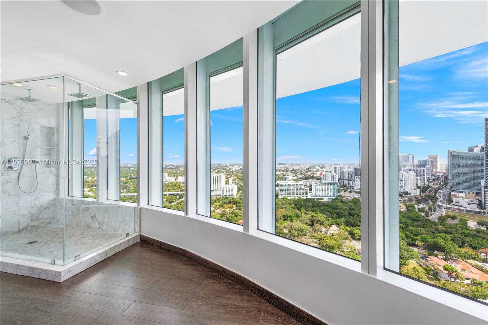 Small Image of 1643 BRICKELL AVE #3301, Miami Number 10