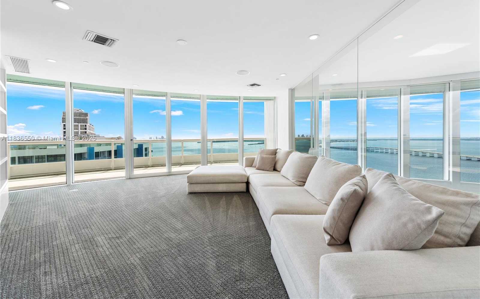 Small Image of 1643 BRICKELL AVE #3301, Miami Number 8