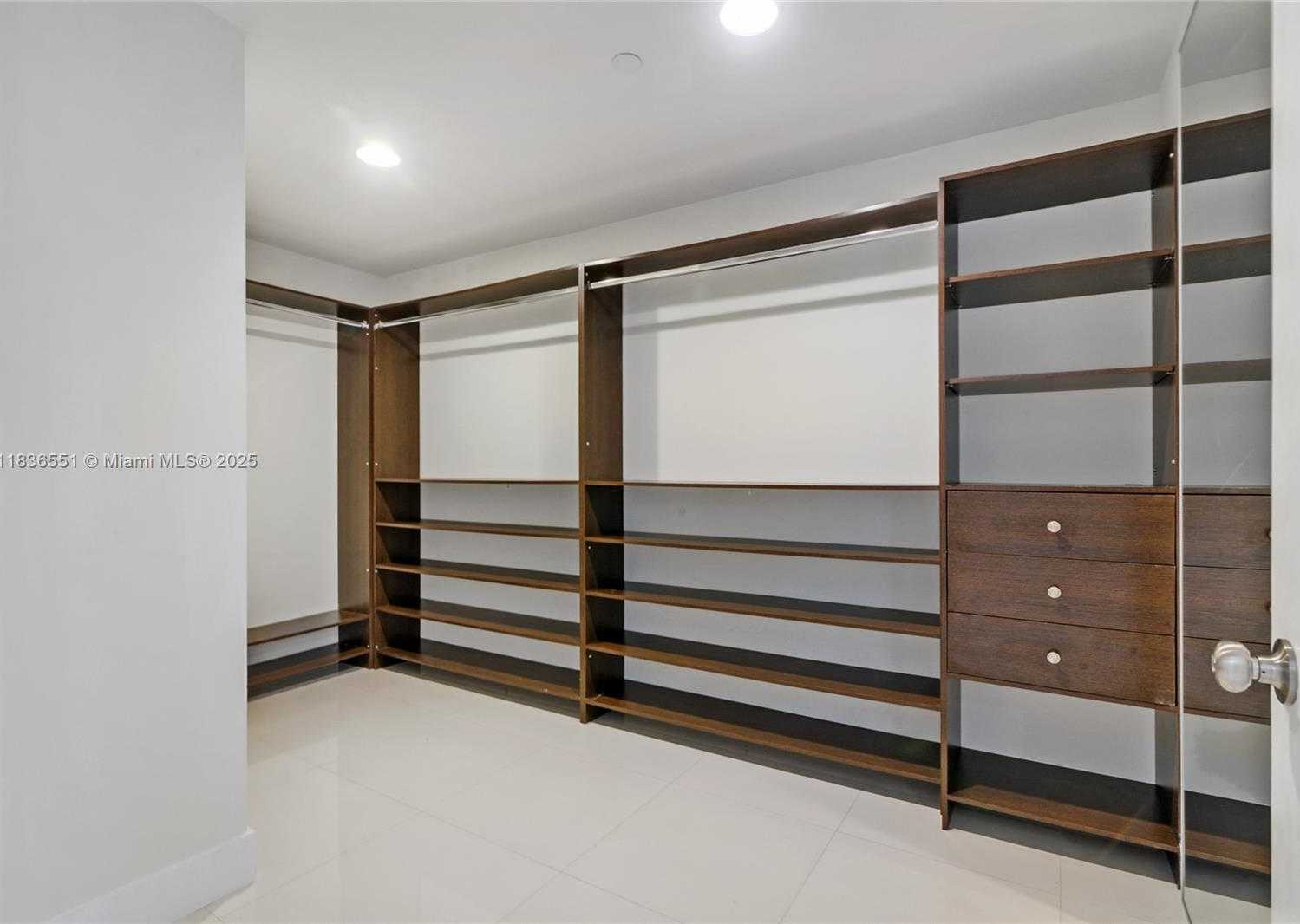 Small Image of 2950 NORTH EAST 188TH ST #142, Aventura Number 15