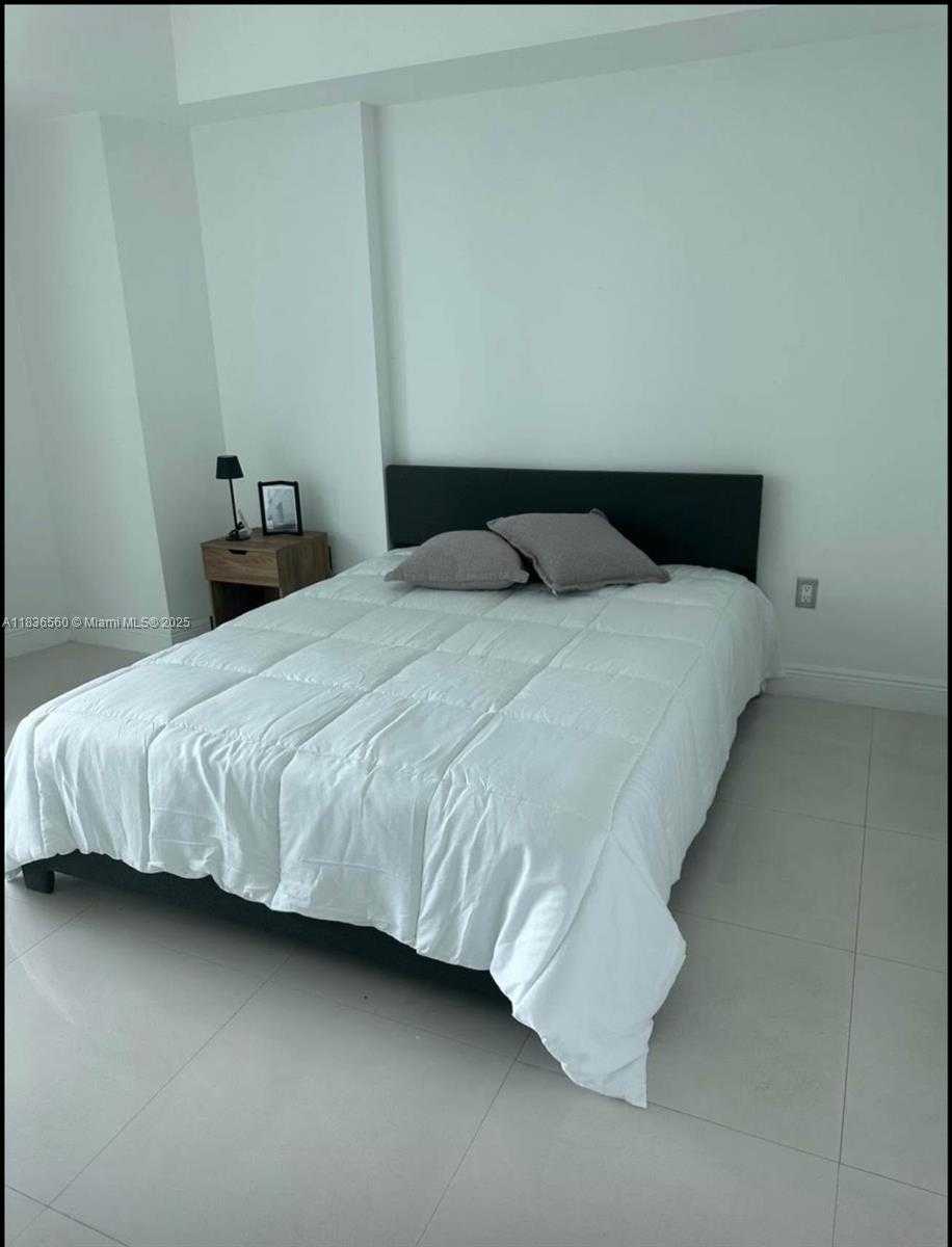 Small Image of 350 SOUTH MIAMI AVE #2115, Miami Number 9