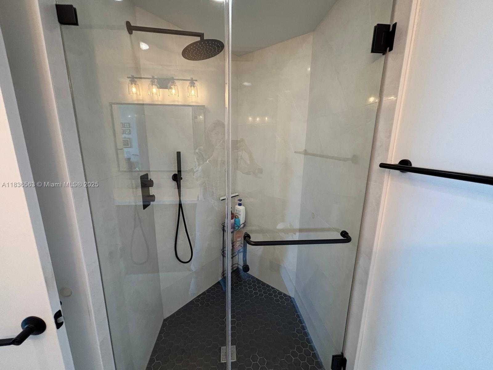 Small Image of 185 SOUTH WEST 7TH ST #3403, Miami Number 15