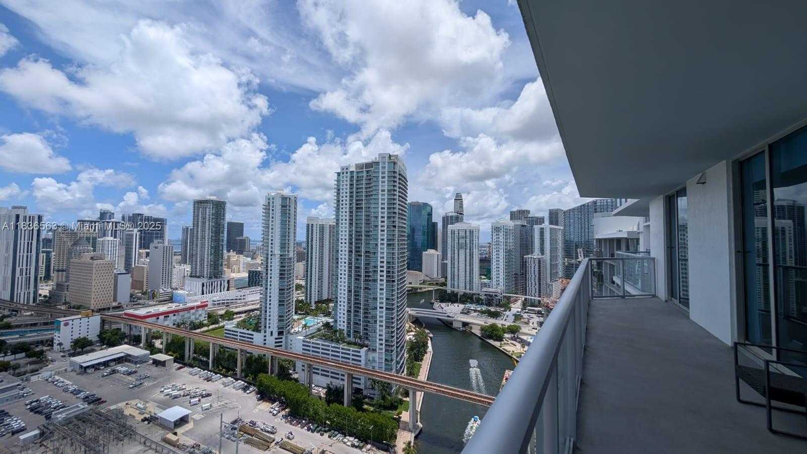 Small Image of 185 SOUTH WEST 7TH ST #3403, Miami Number 17