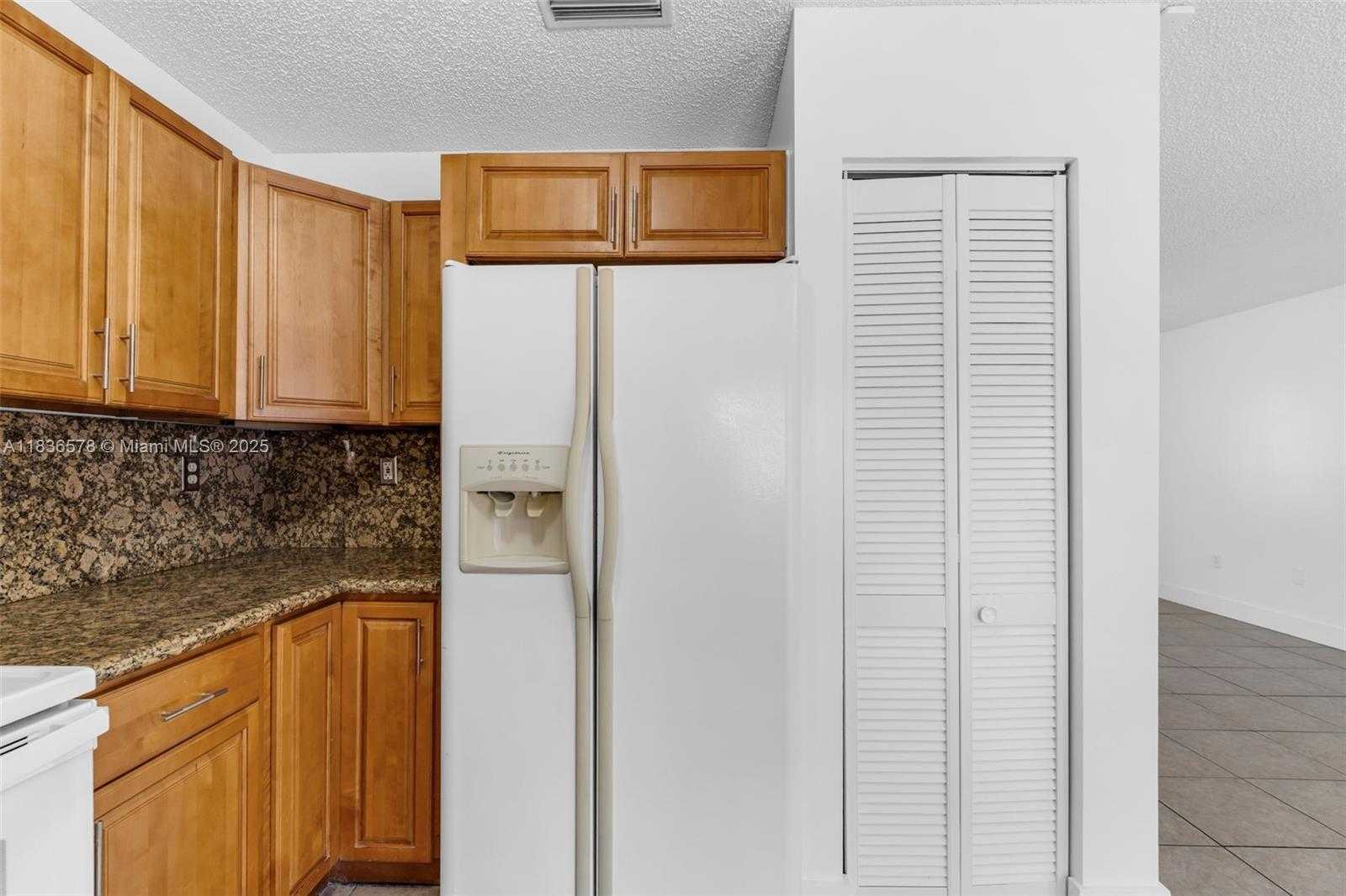 Small Image of 14155 SOUTH WEST 179TH TER, Miami Number 17