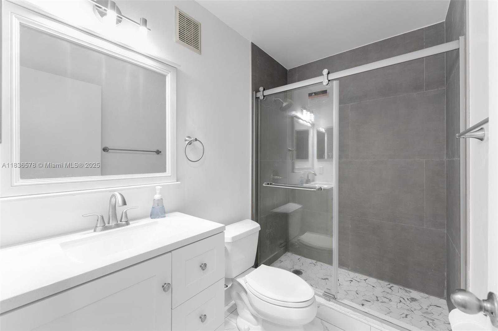 Small Image of 14155 SOUTH WEST 179TH TER, Miami Number 27