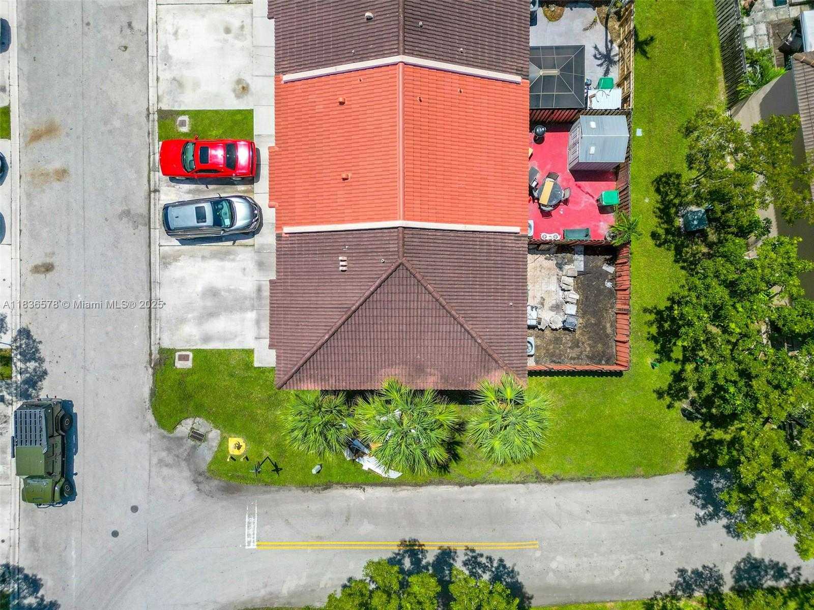 Small Image of 14155 SOUTH WEST 179TH TER, Miami Number 35