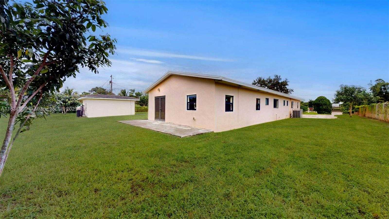 Small Image of 25600 SOUTH WEST 157TH AVE, Homestead Number 9
