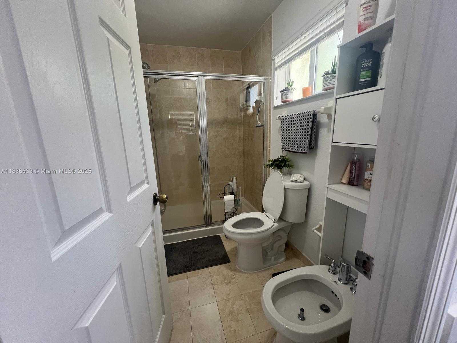 Small Image of 16249 SOUTH WEST 56TH TER #16249, Miami Number 13