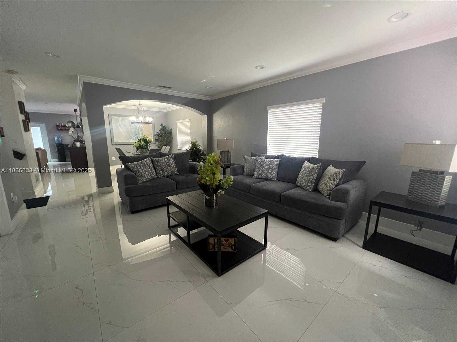 Small Image of 16249 SOUTH WEST 56TH TER #16249, Miami Number 5