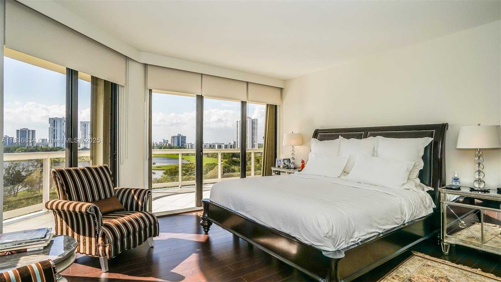 Small Image of 20191 EAST COUNTRY CLUB DR #901, Aventura Number 12