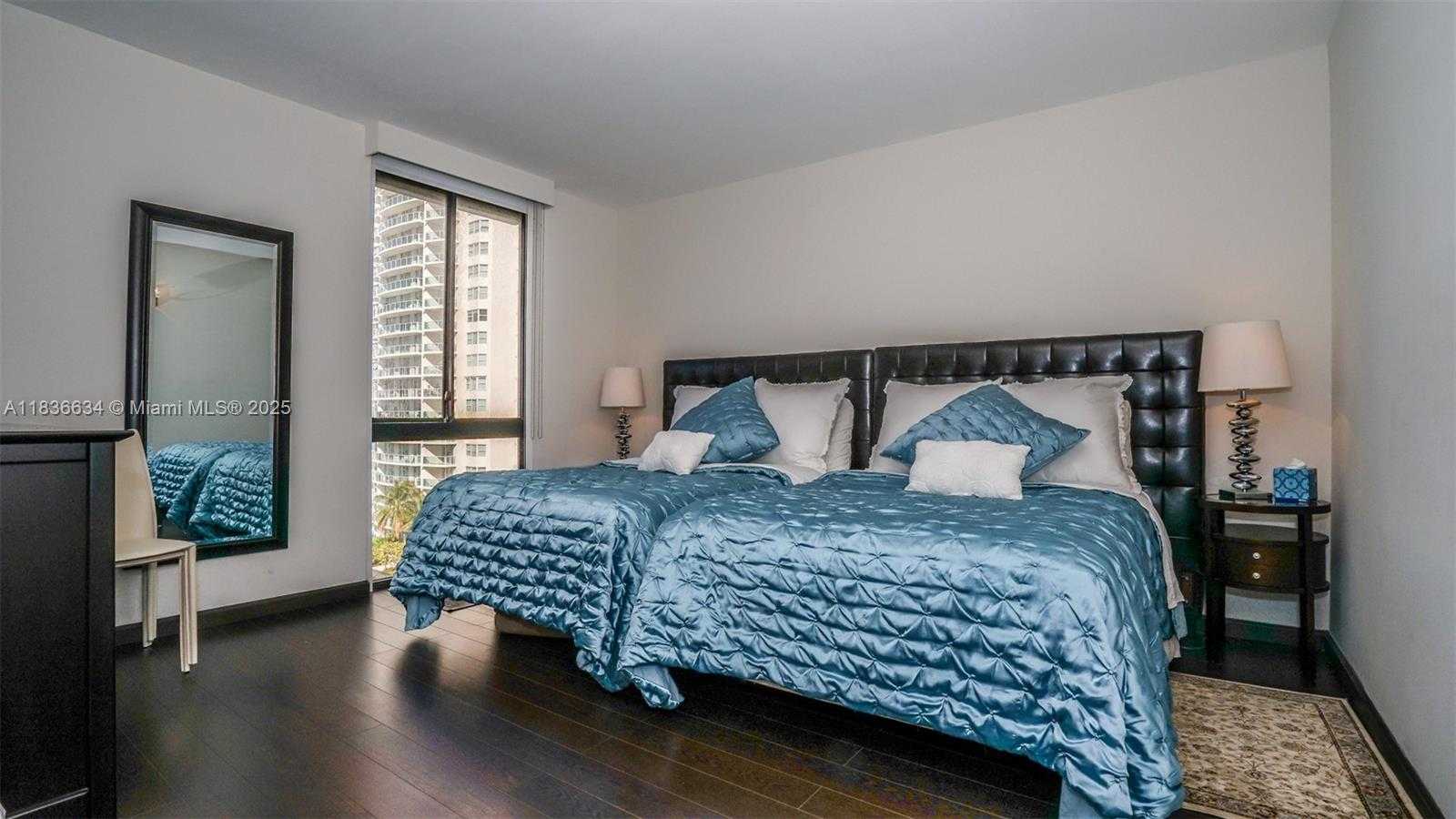 Small Image of 20191 EAST COUNTRY CLUB DR #901, Aventura Number 16