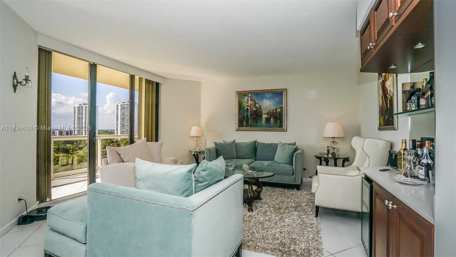Small Image of 20191 EAST COUNTRY CLUB DR #901, Aventura Number 20