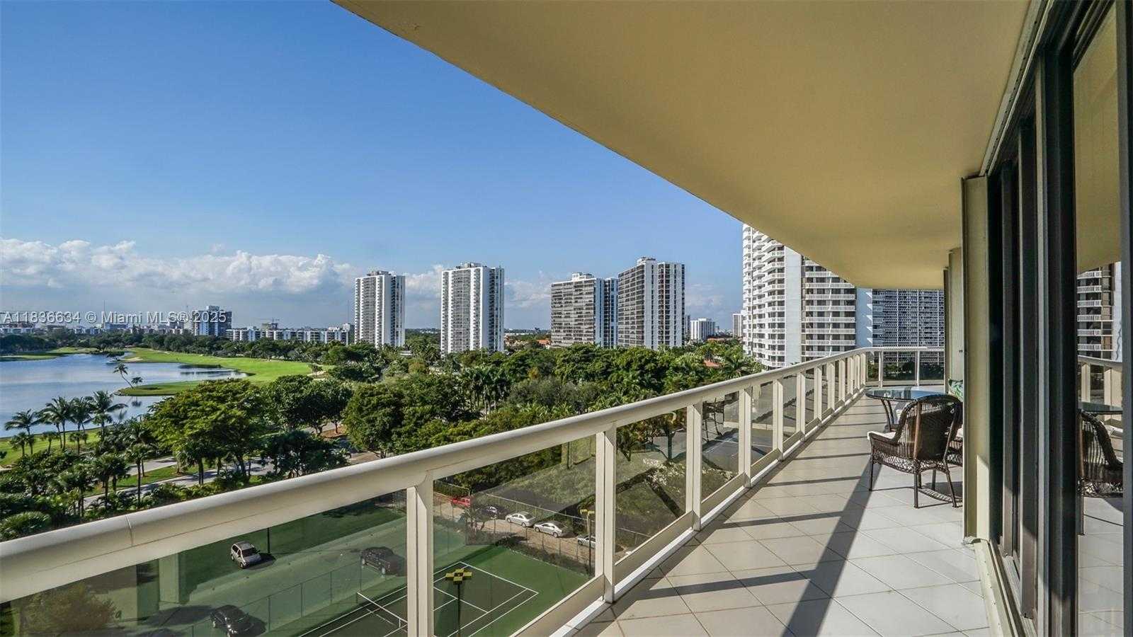 Small Image of 20191 EAST COUNTRY CLUB DR #901, Aventura Number 28