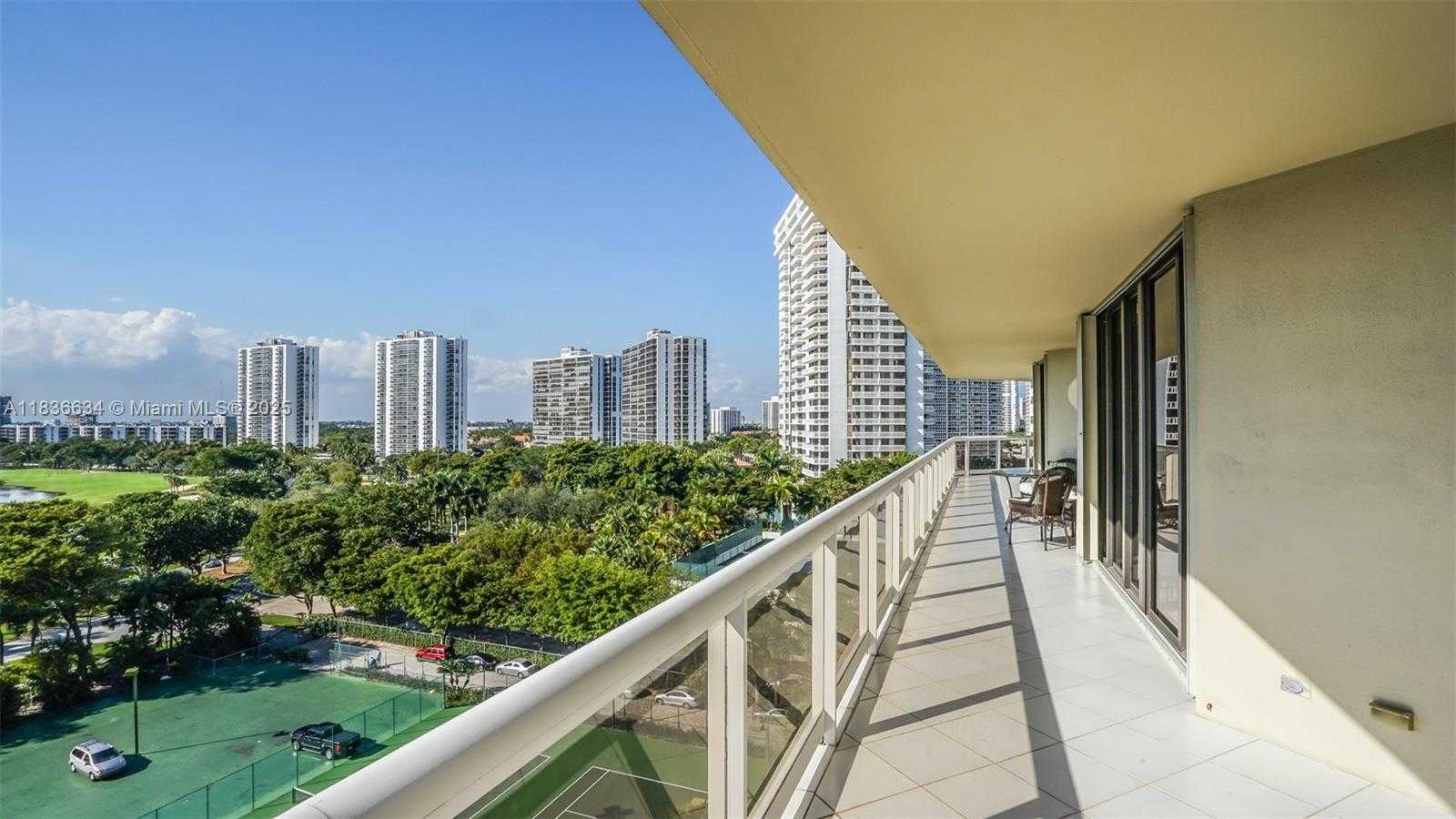 Small Image of 20191 EAST COUNTRY CLUB DR #901, Aventura Number 30