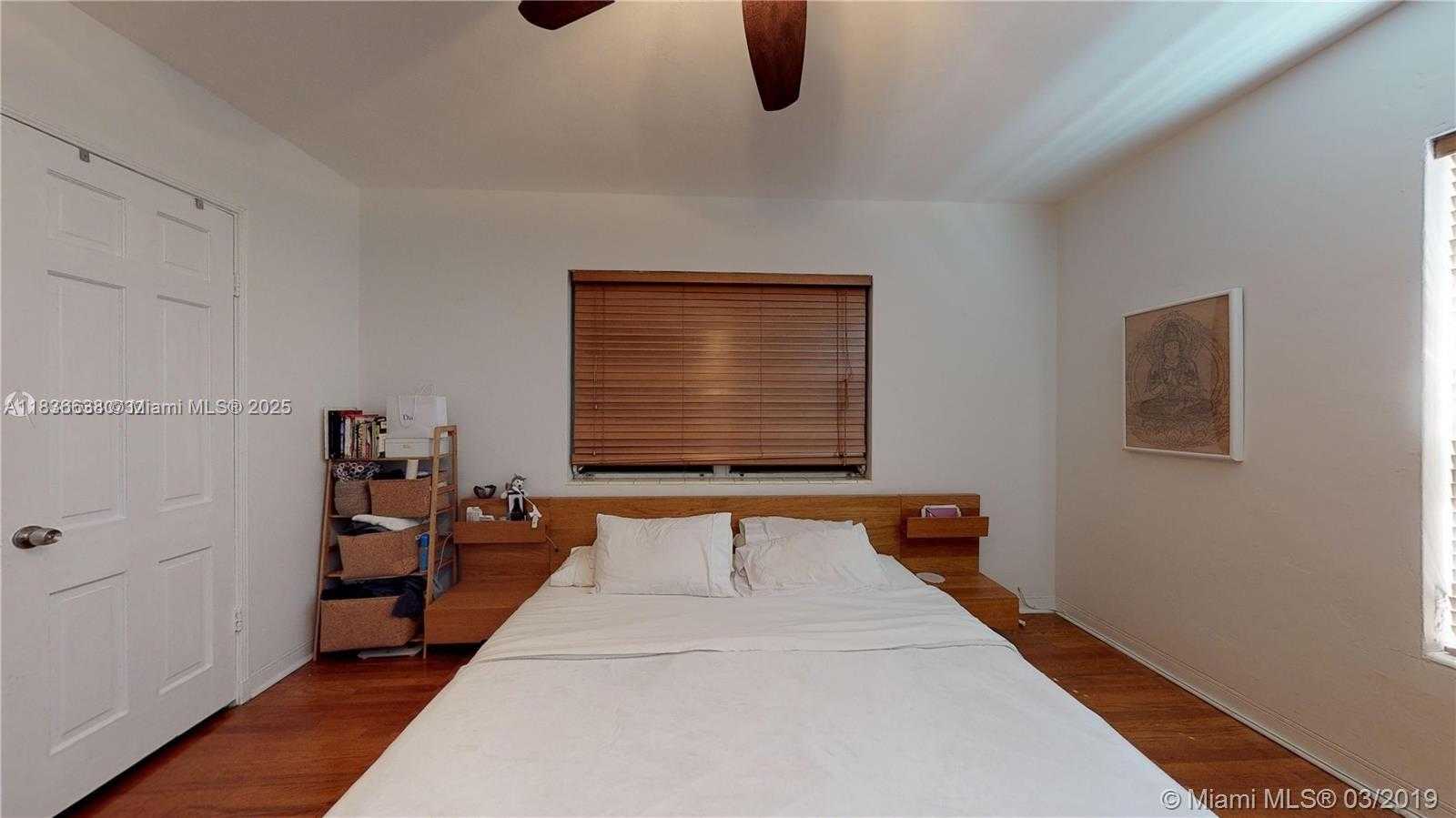 Small Image of 725 NORTH EAST 73RD ST, Miami Number 20