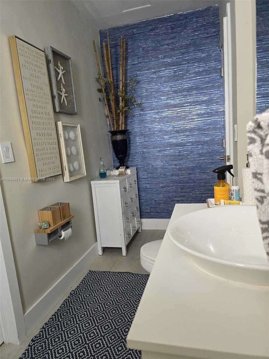 Small Image of 1324 NORTH WEST 1ST AVE #1324, Fort Lauderdale Number 13