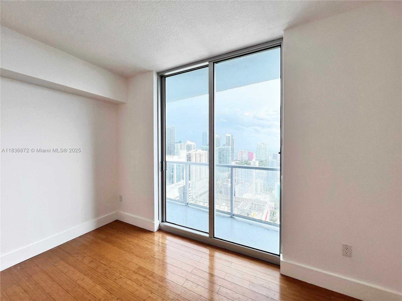 Small Image of 185 SOUTH WEST 7TH ST #4014, Miami Number 12