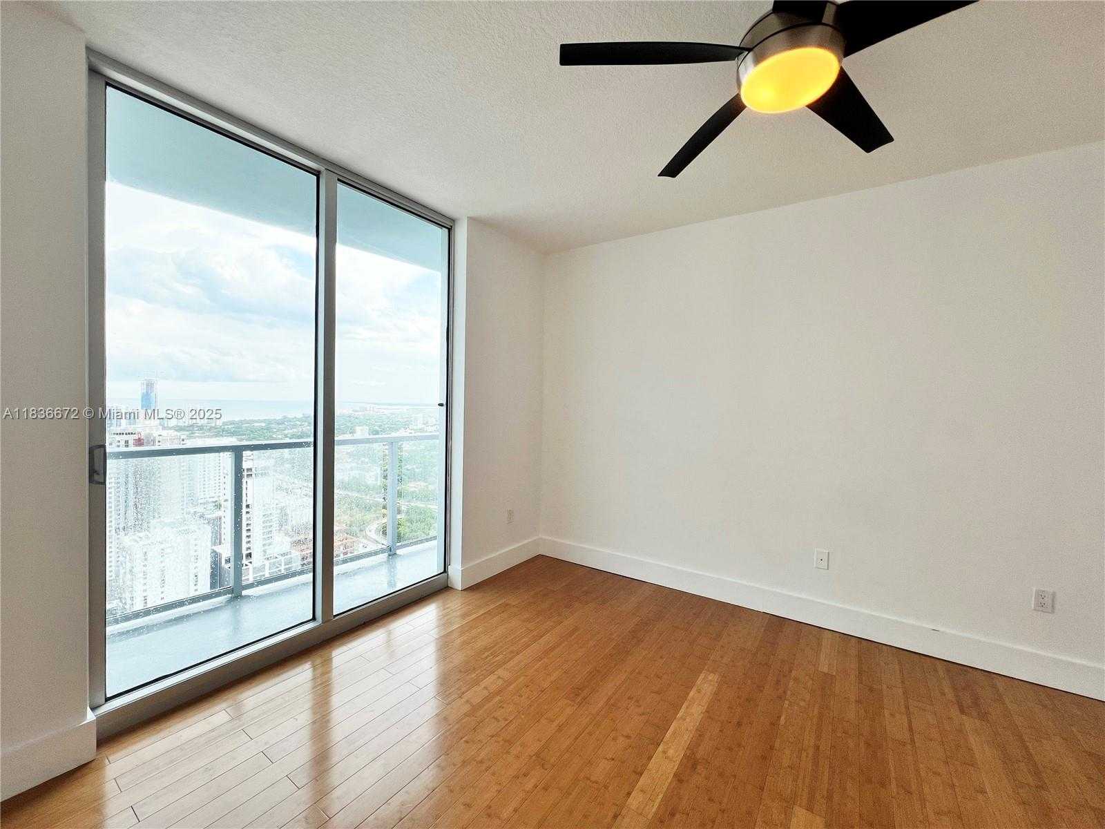 Small Image of 185 SOUTH WEST 7TH ST #4014, Miami Number 13