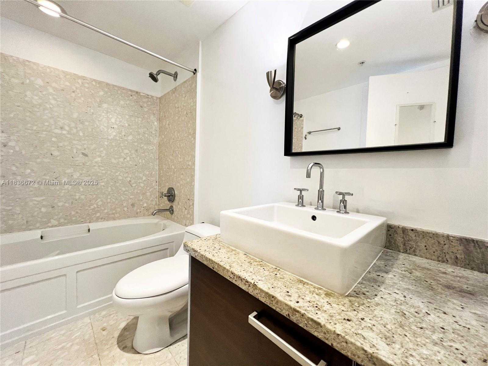 Small Image of 185 SOUTH WEST 7TH ST #4014, Miami Number 14