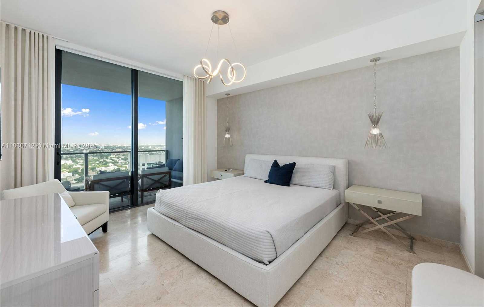 Small Image of 88 SOUTH WEST 7TH ST #3004, Miami Number 15